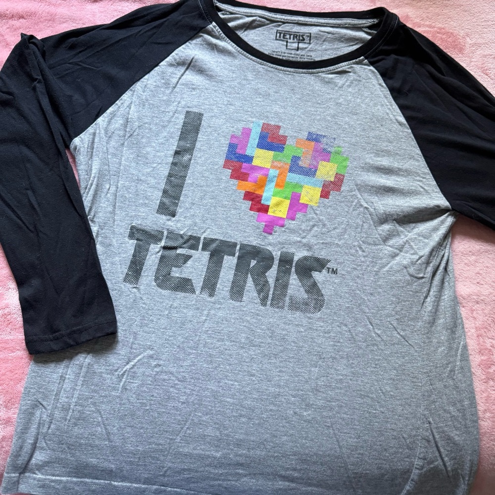 Tetris Black & Grey Raglan Long Sleeve Nerdy Y2K 2000s Style Rainbow Heart